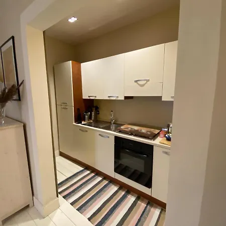 White Apartament *
